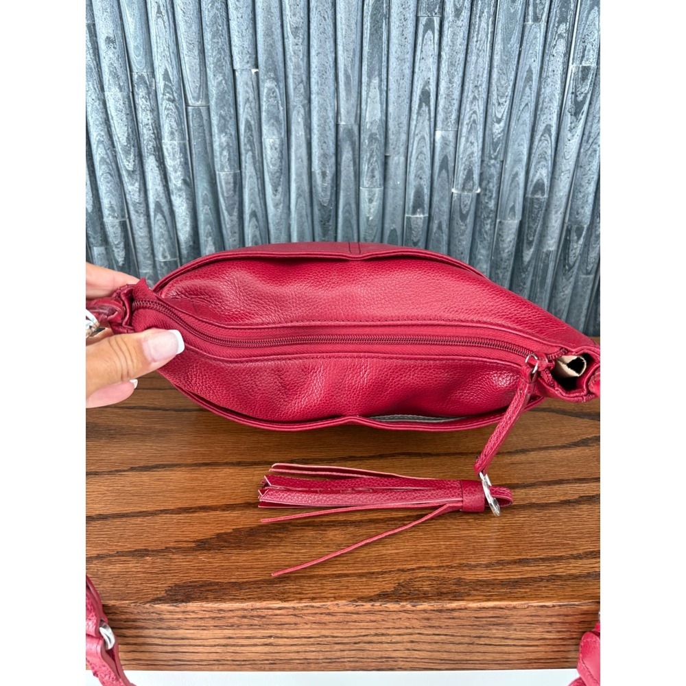 Brighton Barbados Red Pebbled Leather Crossbody Bag Heart Charm H733004 - Picture 6 of 8